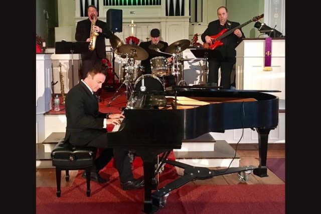 Eric Mintel quartet Performs "Charlie Brown Jazz"